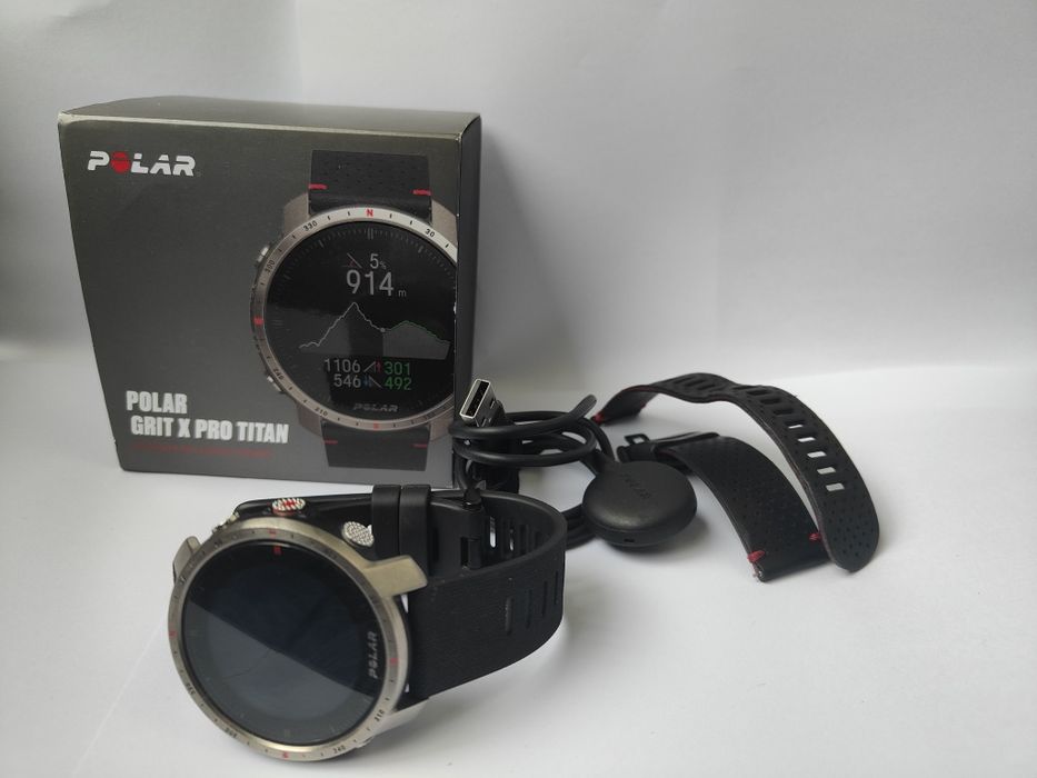 Smartwatch zegarek biegowy Polar grit x pro Titan z dodatkowym paskiem