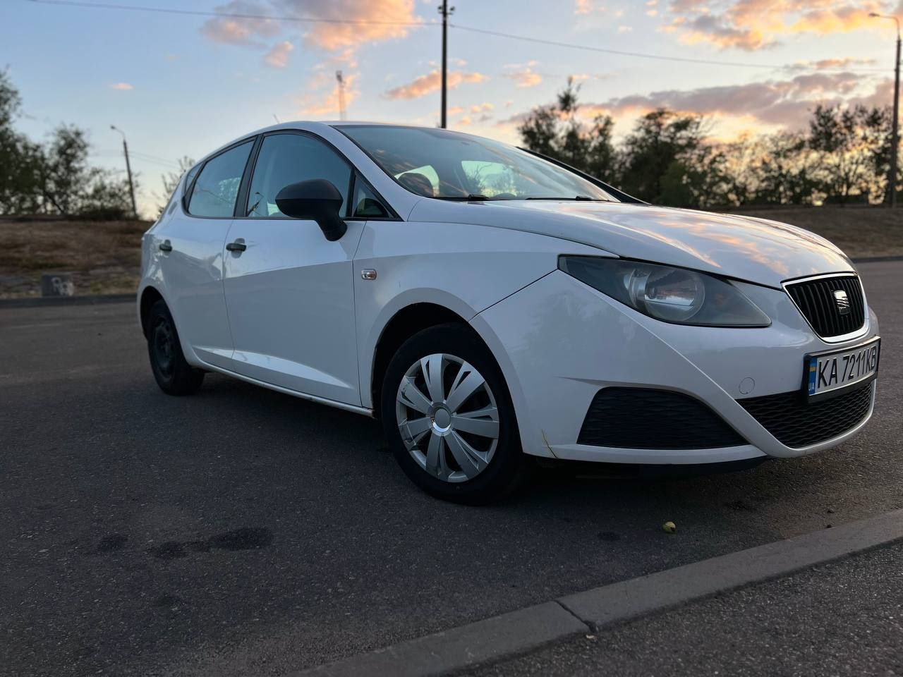Seat Ibiza 6j 2010 год, торг