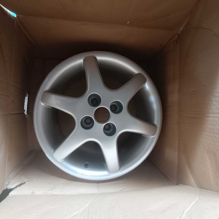 Jantes 15 novas 4/100