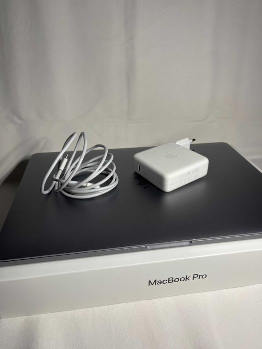 MacBook Pro 15" 1Tb (2016) a1707