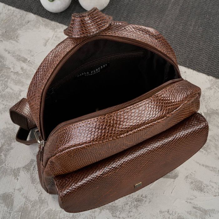 plecaczek damski skórzany brązowy wężowy wzór mały miejski plecak