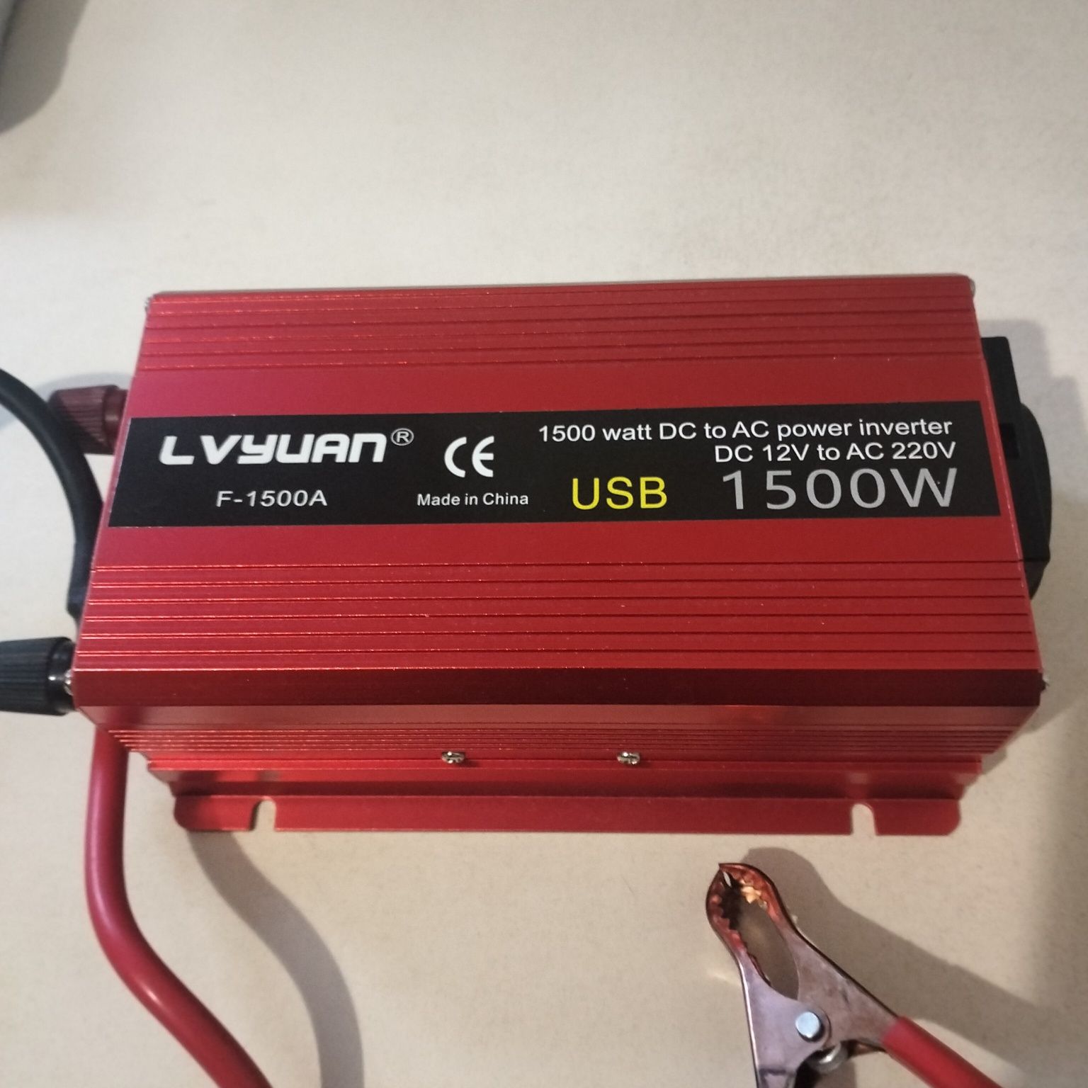 Інвертор LVYUAN, 12/220v, перетворювач 1500w,