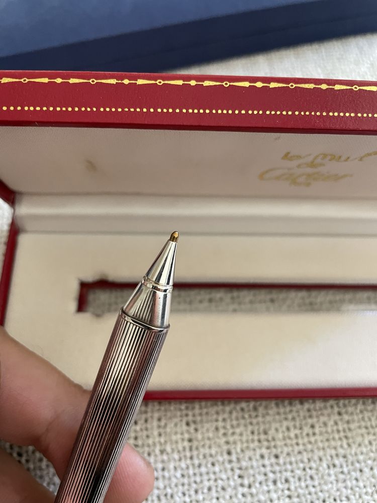Caneta cartier prata