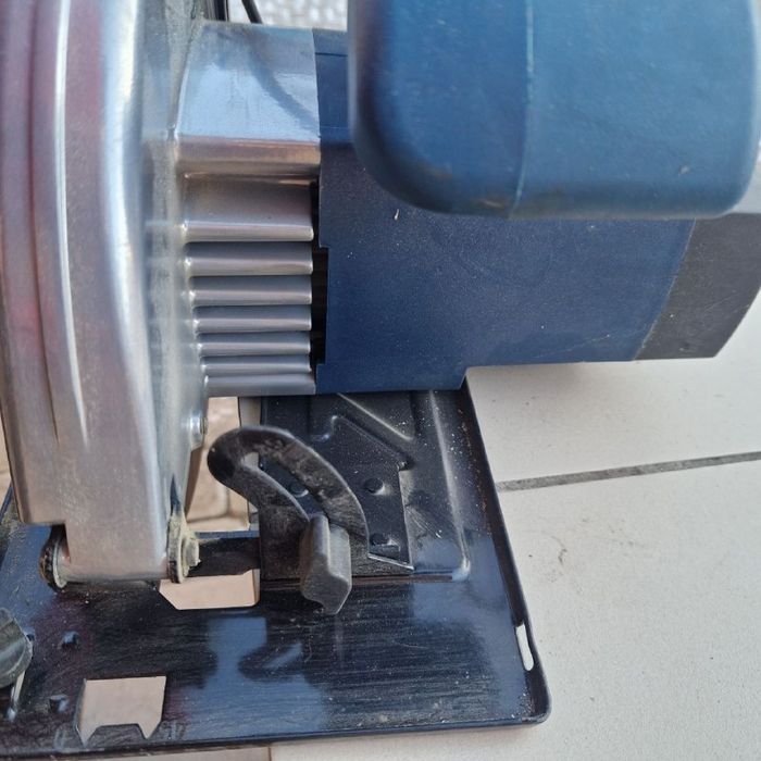 Продам перфоратор Bosch GBH 2-26 DFR