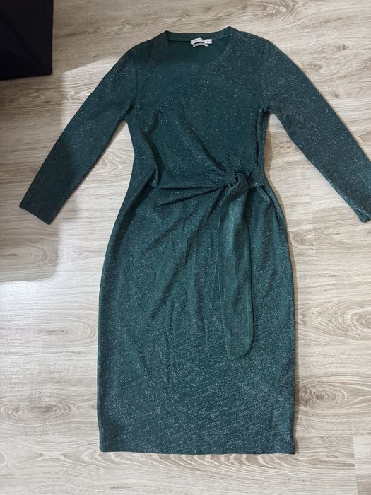 Гарна жіноча сукня, сукня на свято