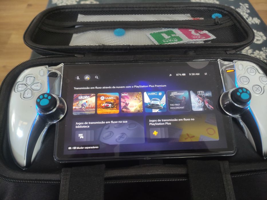 PS portal, nova, com caixa e acessórios de proteção e viagem