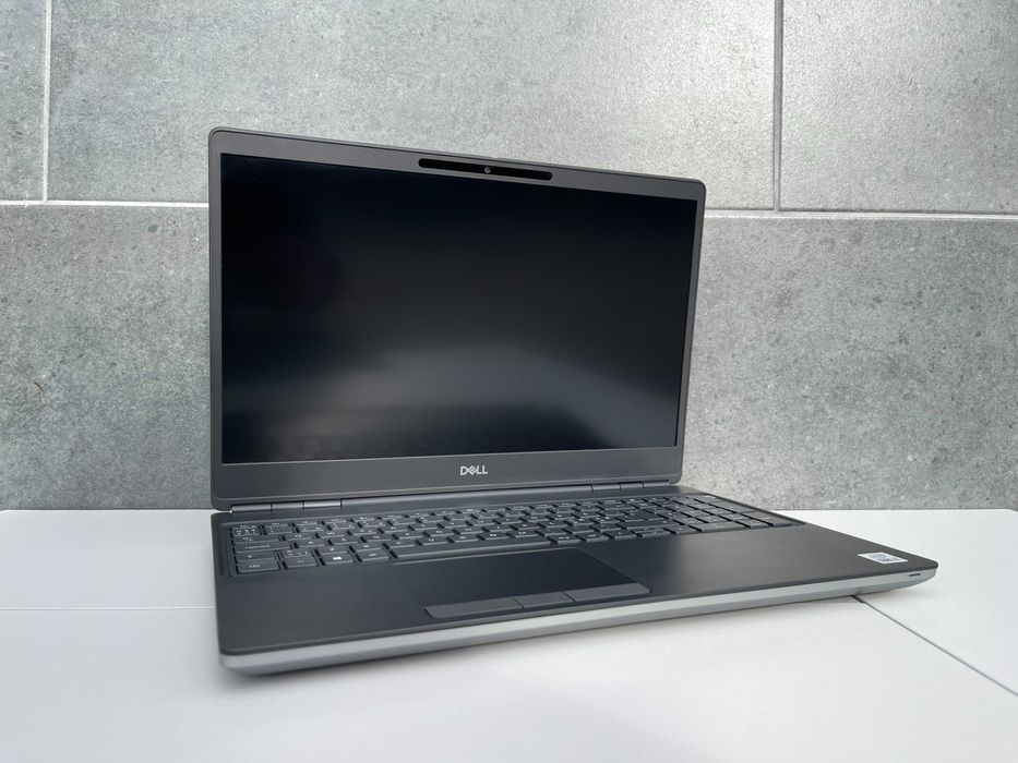 Dell Precision 7550/i7-10875H/32Gb DDR4/1Tb/15.6" IPS/RTX 4000 (8Gb)
