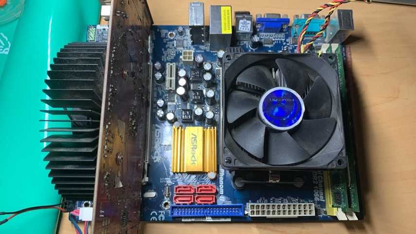 Материнська плата ASRock N68-S, RAM DDR2 4Gb