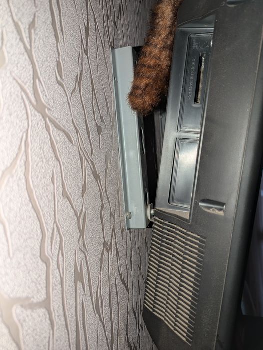 Телевізор Tesla 26LCD45 WDG HD