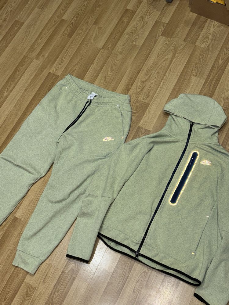nike tech fleece костюм