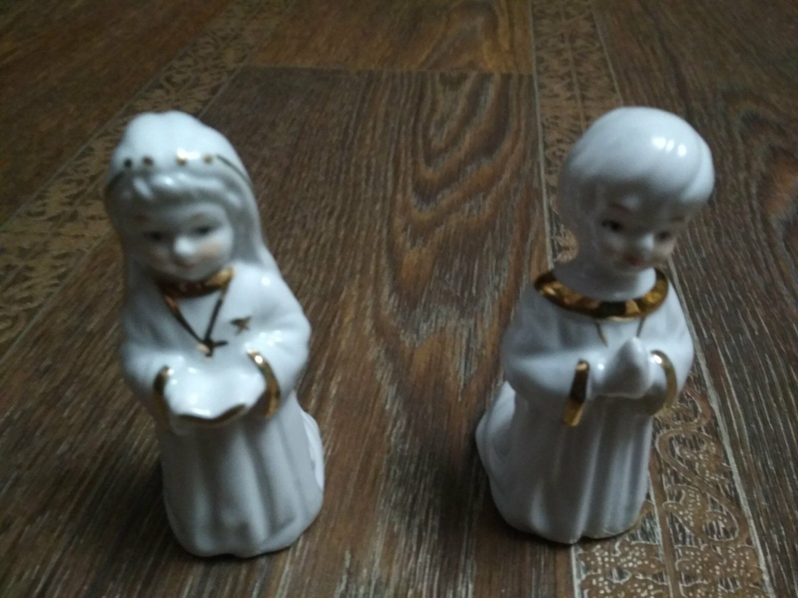 Пара ангел молящийся керамика глазурированный фарфор подарок верующему