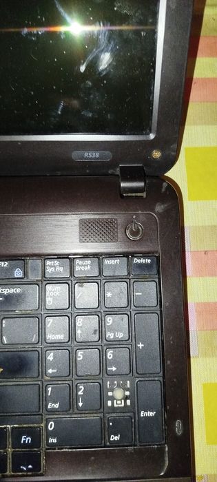 Ноутбук Samsung r538.