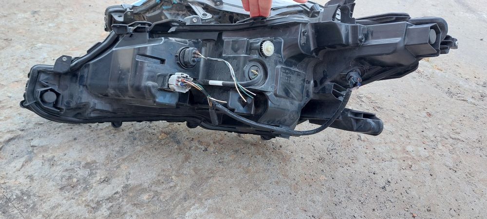 Фара Toyota Camry 70 usa правая Америка права оптика