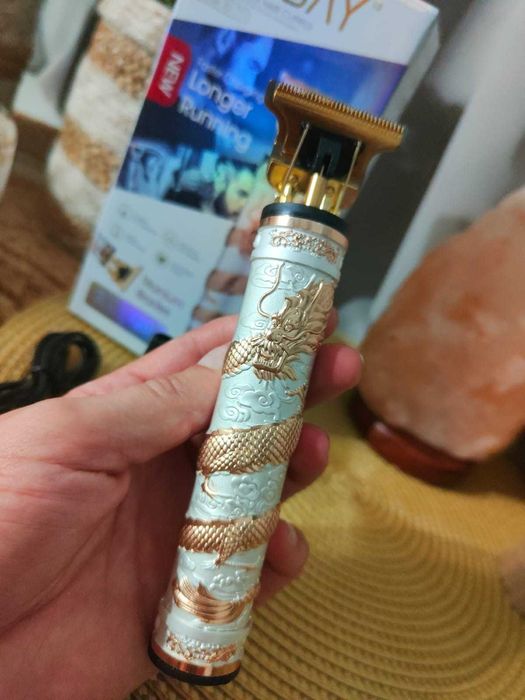Máquina Pro. de Corte/Aparar de alta precisão branca! Bateria Interna.