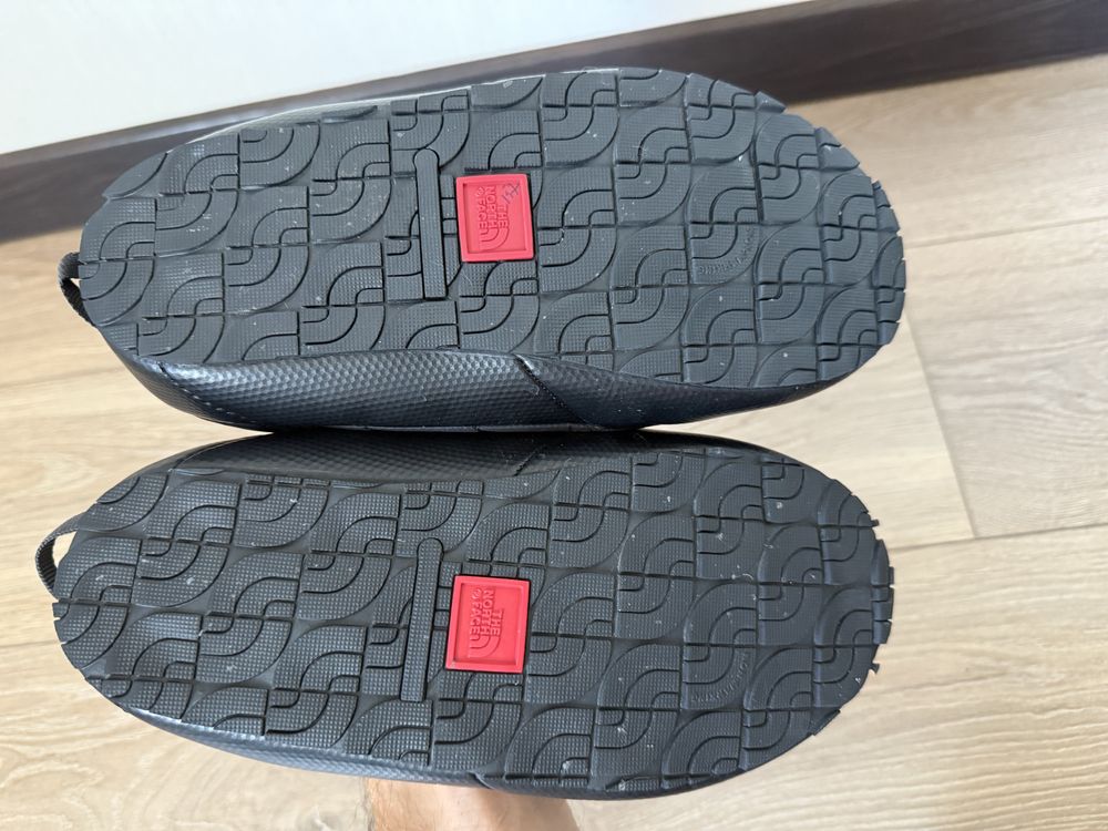 Тапки The North Face Traction Mules 38-38.5 розмір