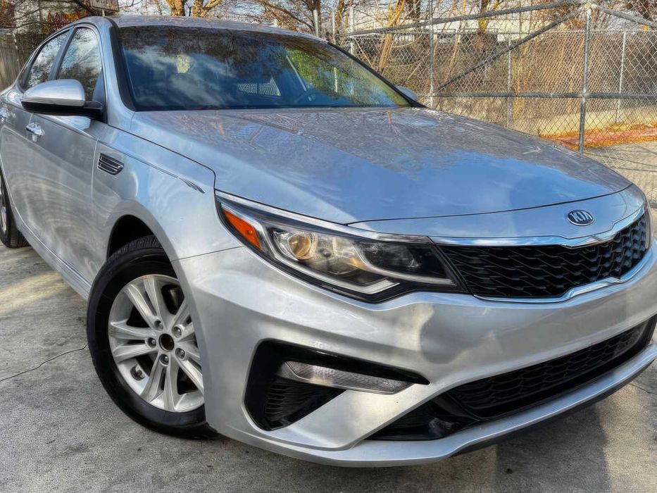 Kia Optima LX      2020