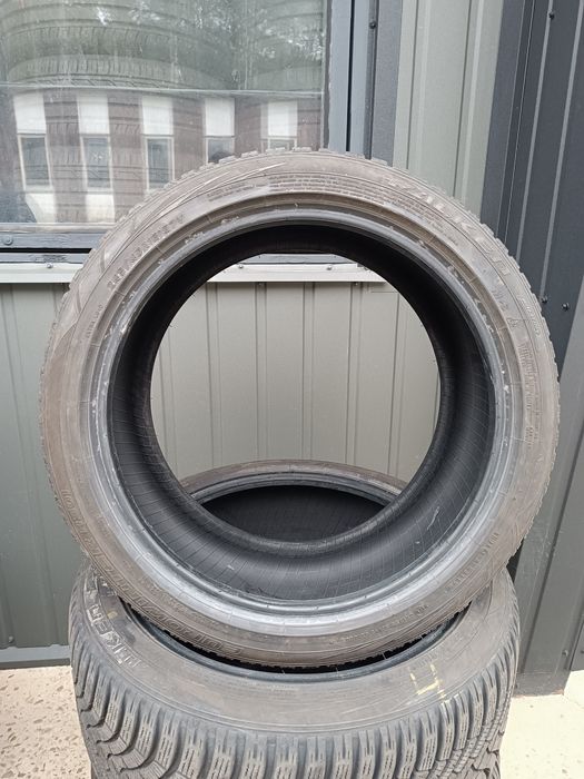 Зимові шини 245/40/18 Falken EuroWinter HS01