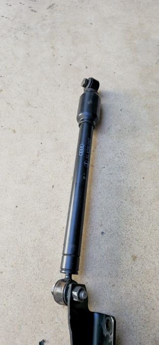 Siłownik Maglogwnice Audi 80 B4 V6