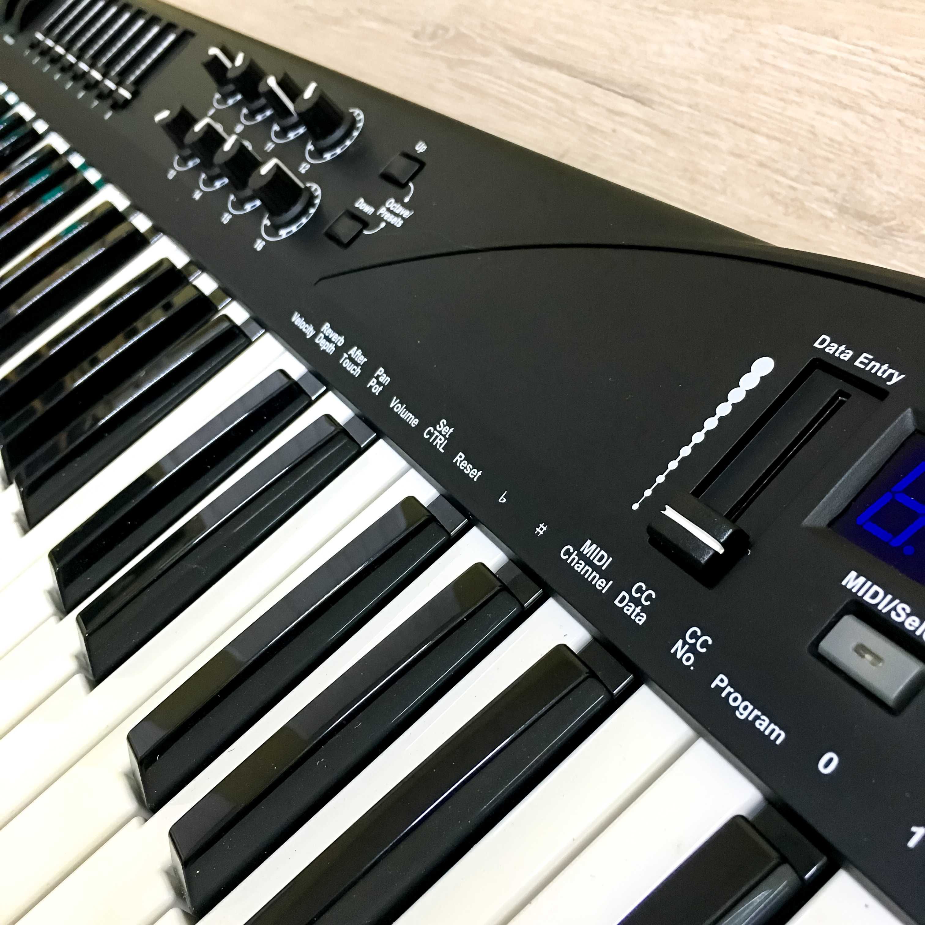 Увага РОЗПРОДАЖ! MIDI Клавіатура Miditech I2 Control-61