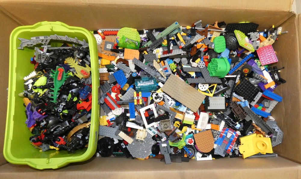 Klocki Lego mix ponad 11 kg + instrukcje ok 100 szt.