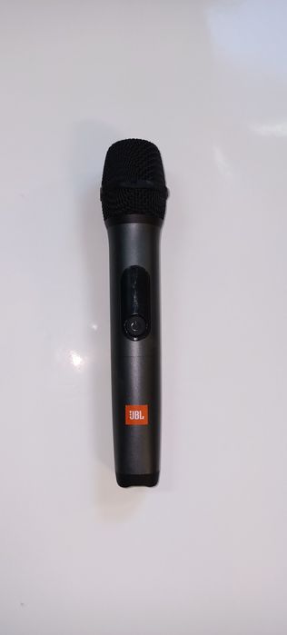 Mikrofon JBL bezprzewodowy