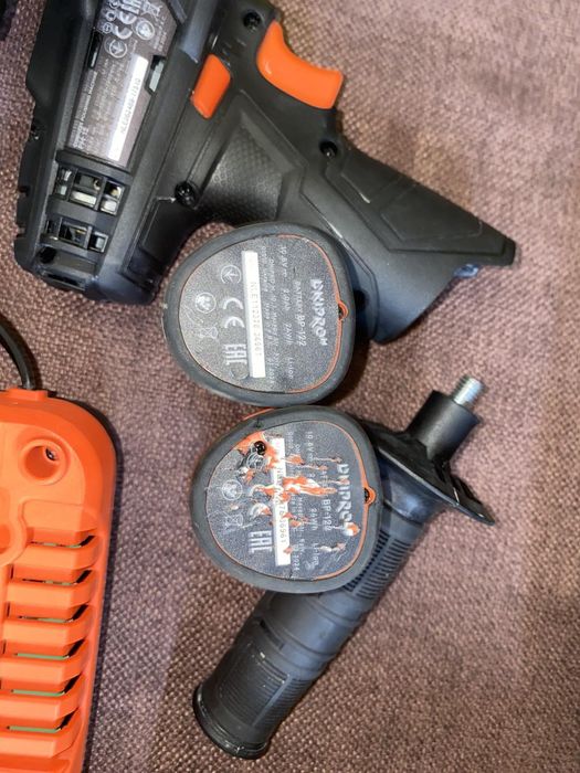 Полировальная машинка Dnipro-M PM-12