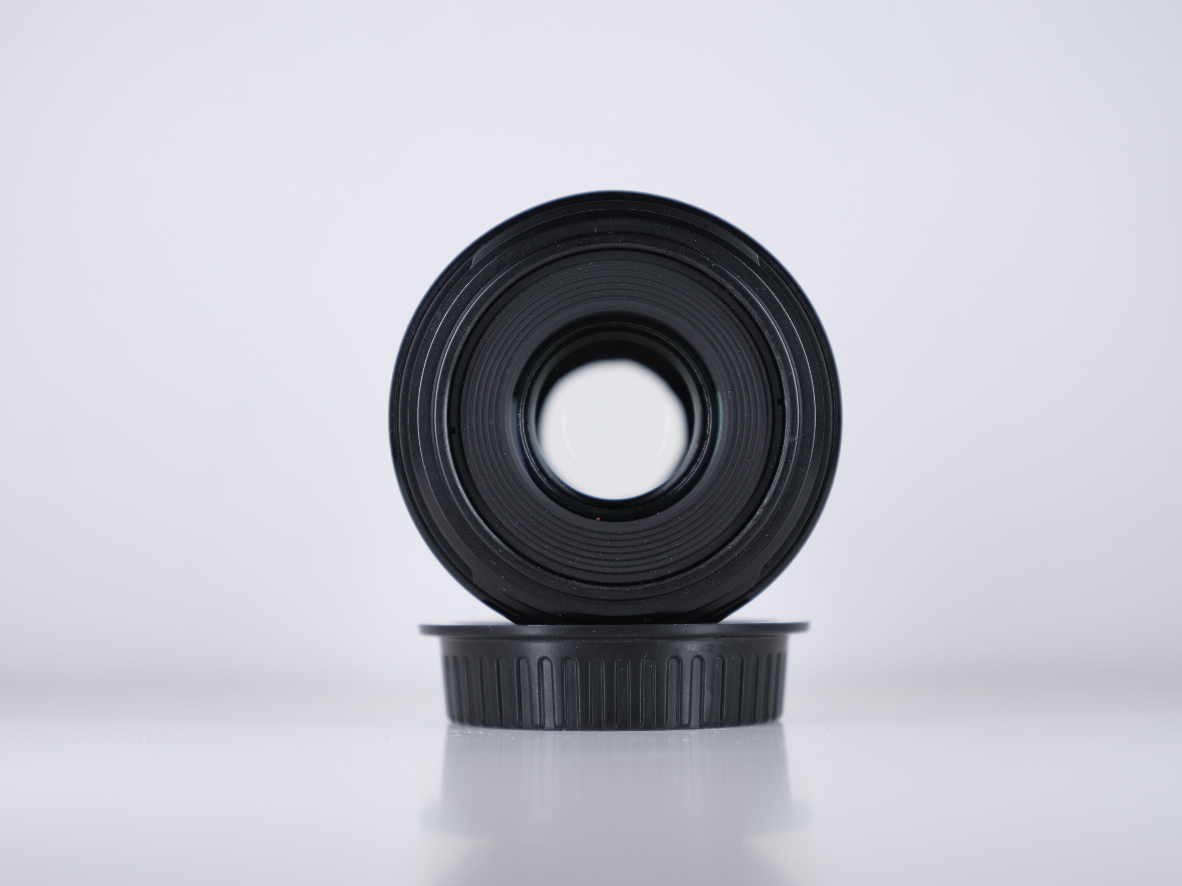 Canon EF-S 60mm f/2.8 Macro USM + гарантія / без передоплат