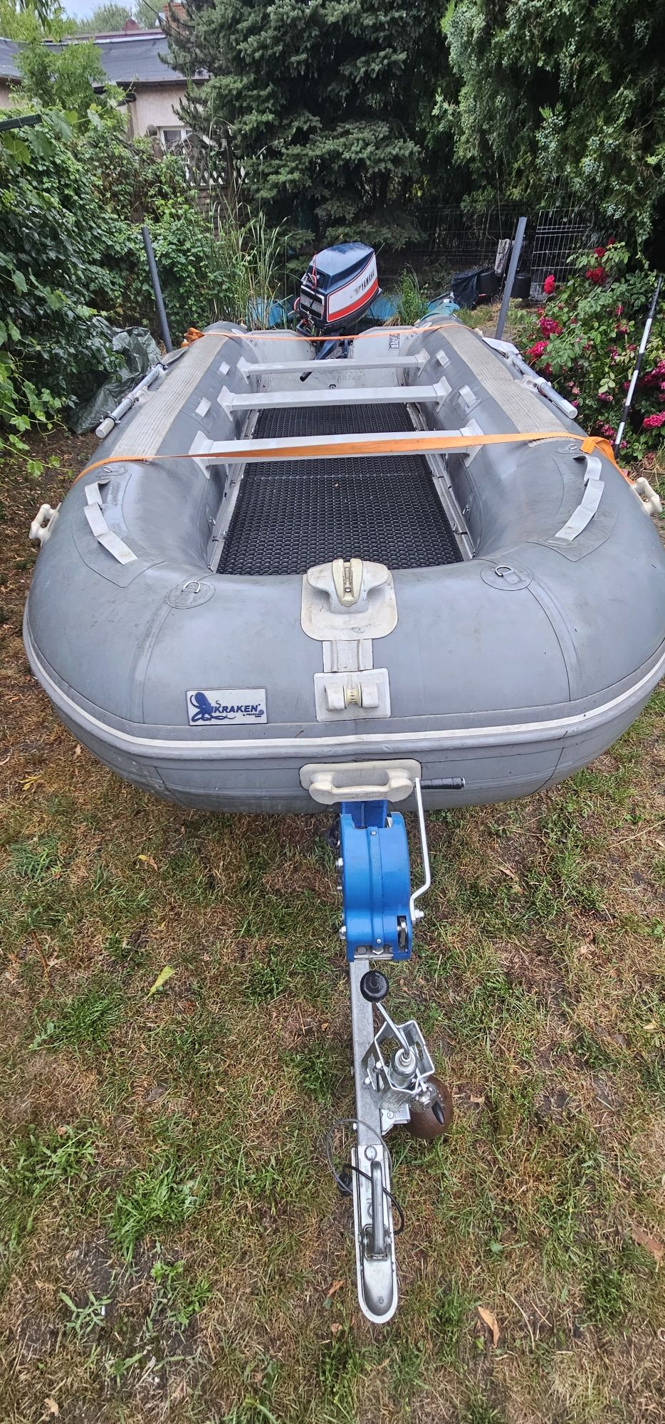 Ponton Kraken 470 z Przyczepą i Silnikiem