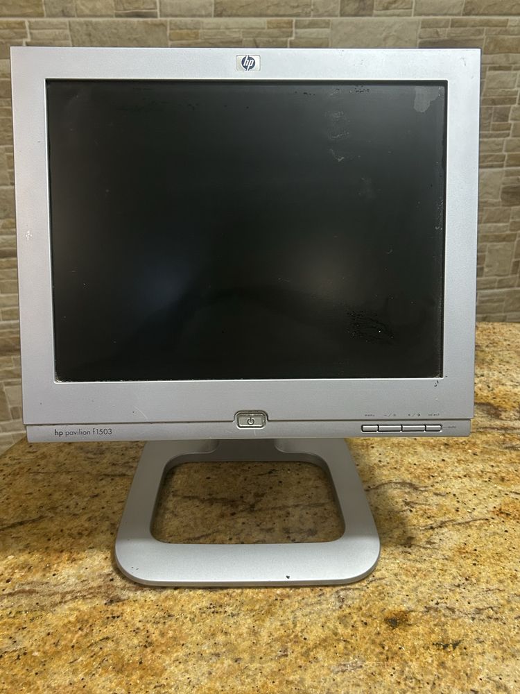 Monitor + głośniki