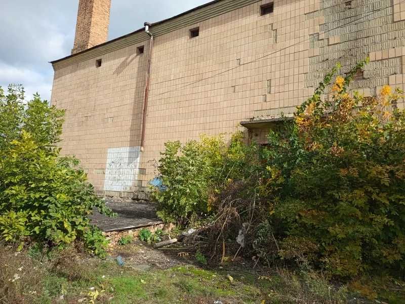 Частина будівлі кінотеатру, 691,5 кв. м, площа Миру, 5