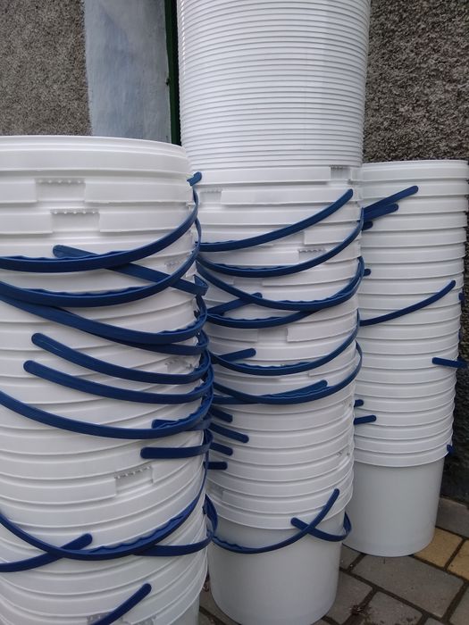 Ведро 10л с крышкой