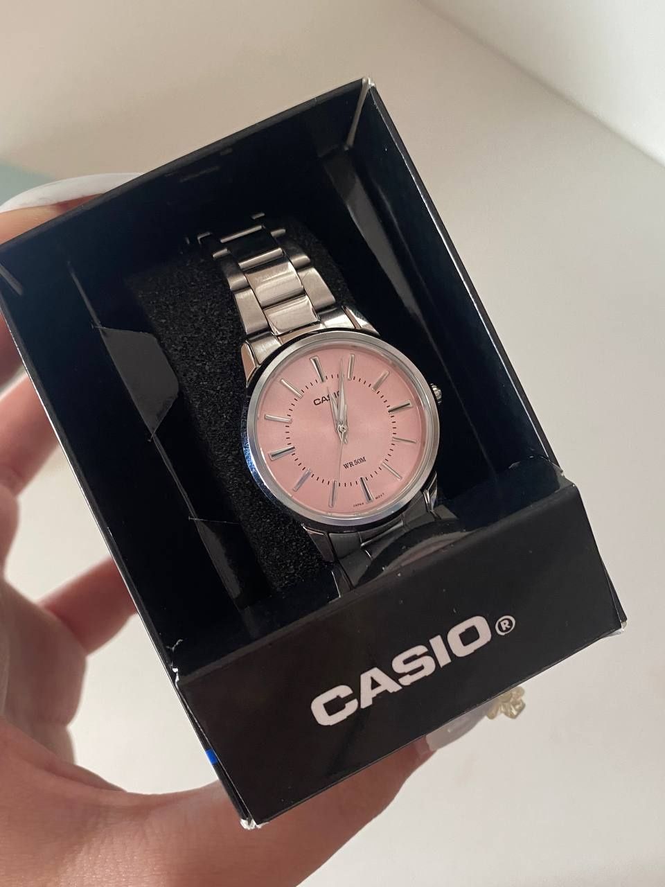 Годинник жіночій Casio