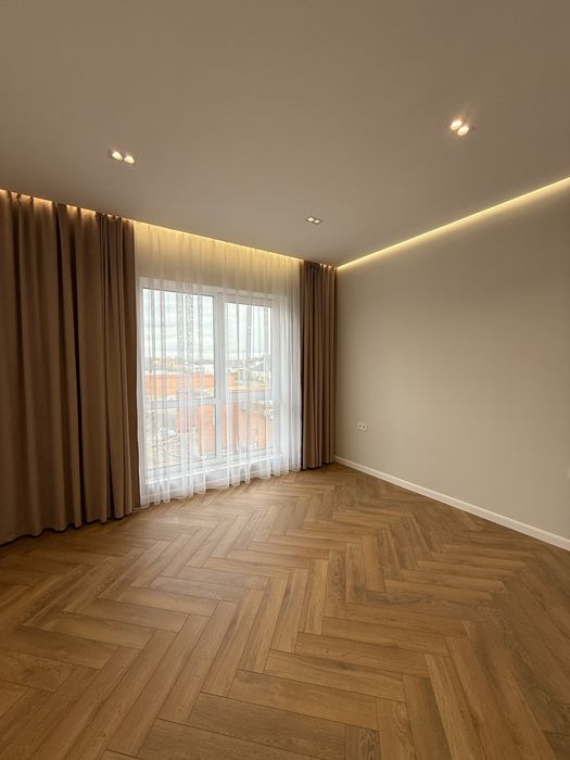 Продаж стильного котеджу з дизайнерським ремонтом 3 кімнати | Камін |