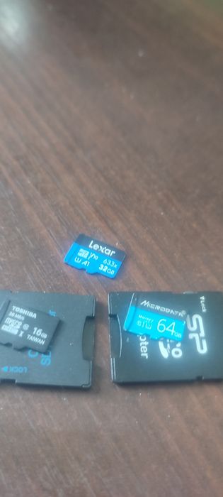 Флешки Micro SD б/у
