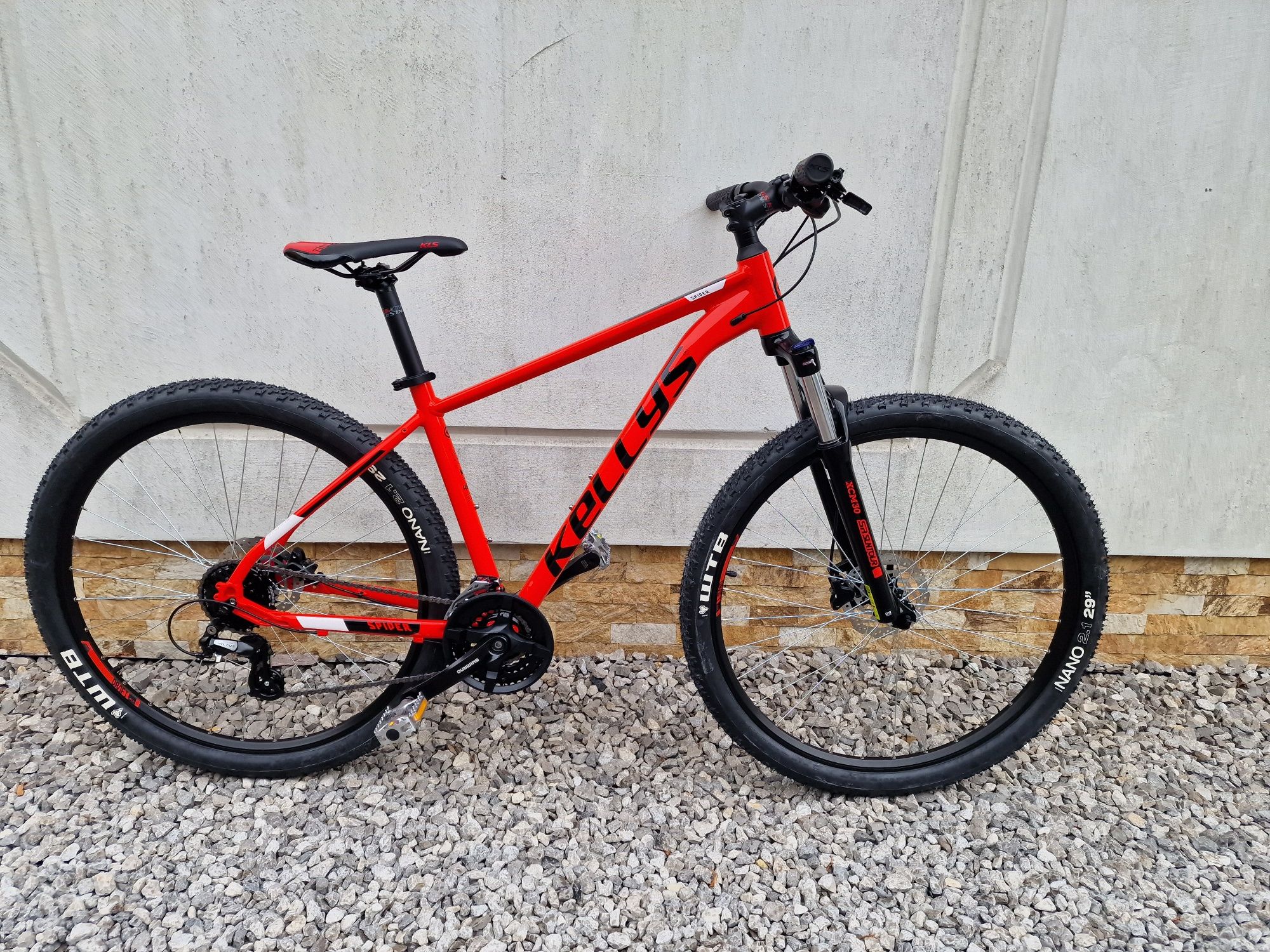 Nowy Rower MTB KELLYS Spider hydraulika 2 lata gwarancji

2 lata GWARA