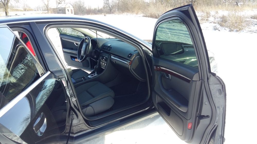 Продається Ауді А-4