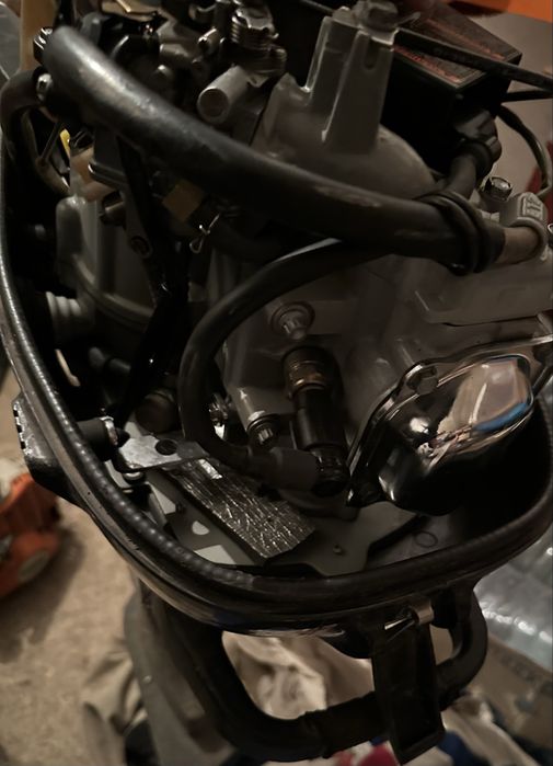 Двигун (мотор) SUZUKI DF 6, 4 такти