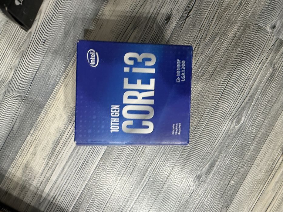 системний блок, копмʼютер для ігор та роботи з усіма коробками