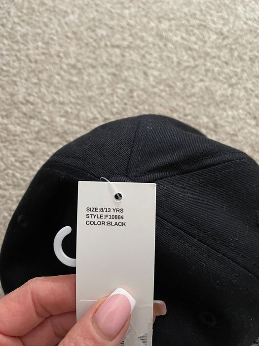 Czapka z daszkiem dkny unisex 8-12 lat