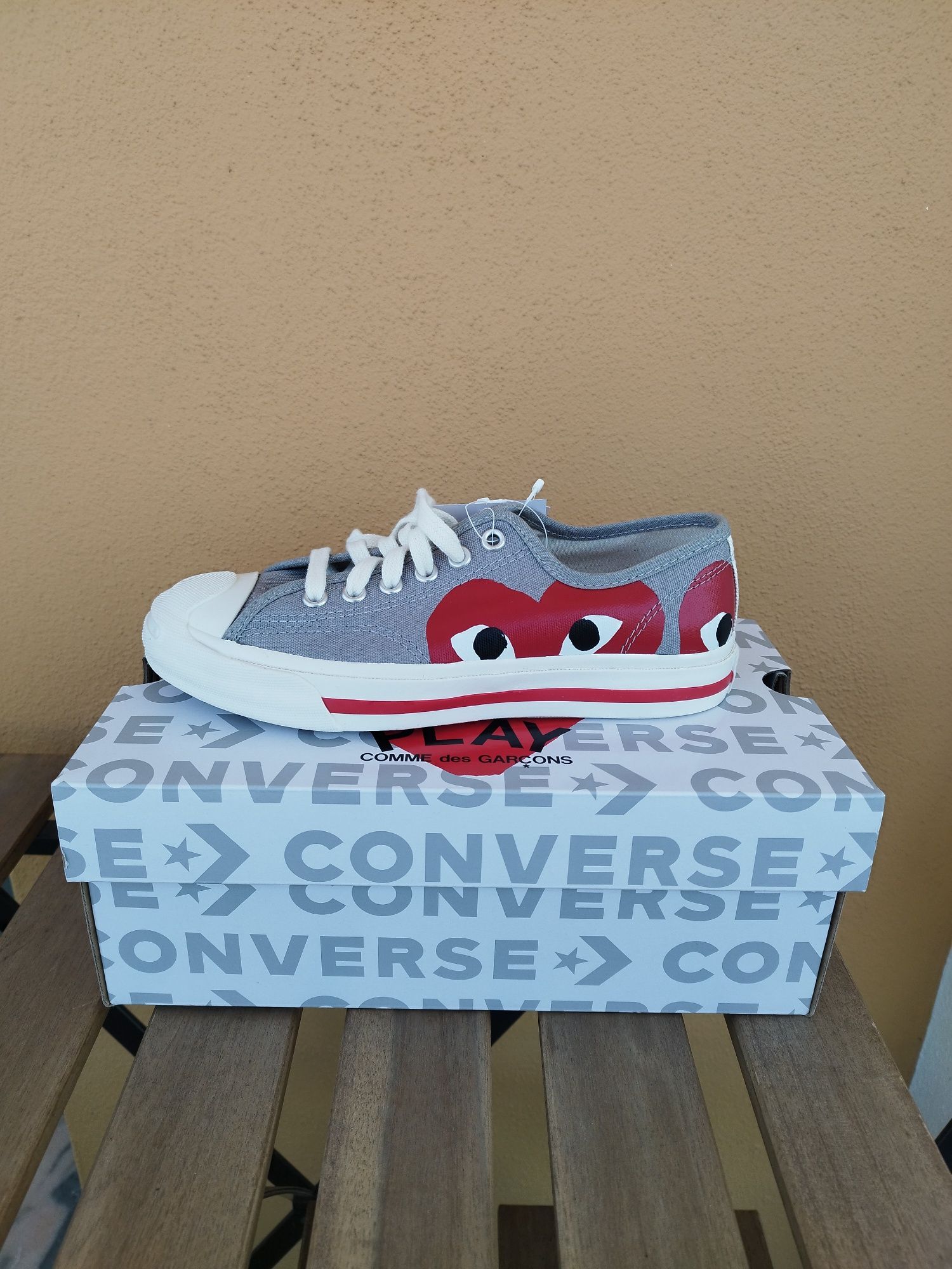 Converse x Comme des Garçons PLAY – Grey/Red (38EU)