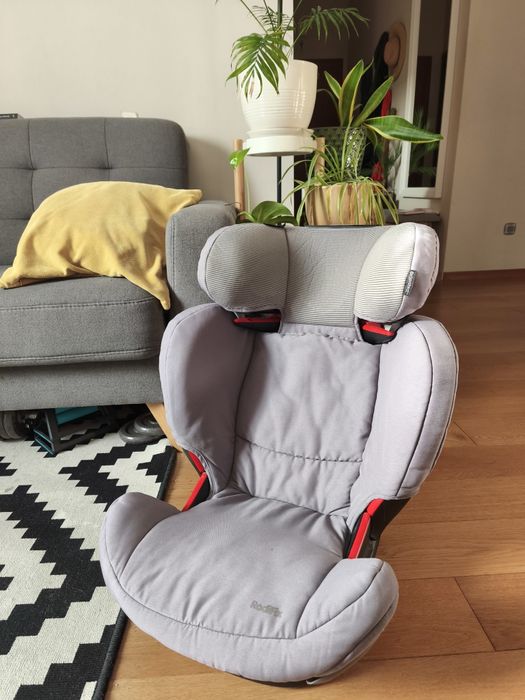 Fotelik Maxi Cosi Rodifix 15-36kg + mata gratis, stan bardzo dobry