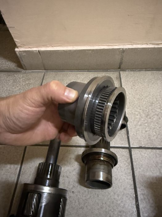 Роздатка Jeep Cherokee TrailHawk 2019