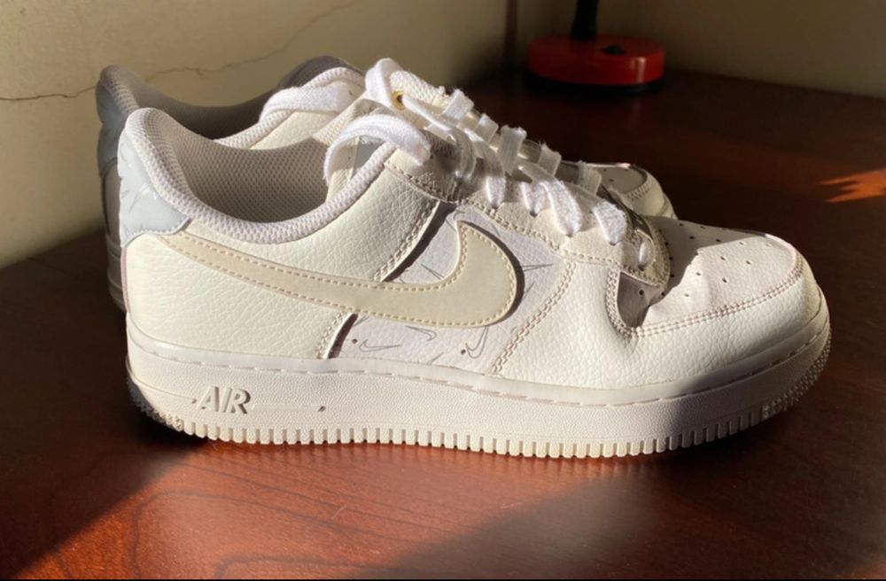 Sapatilhas nike air force beges