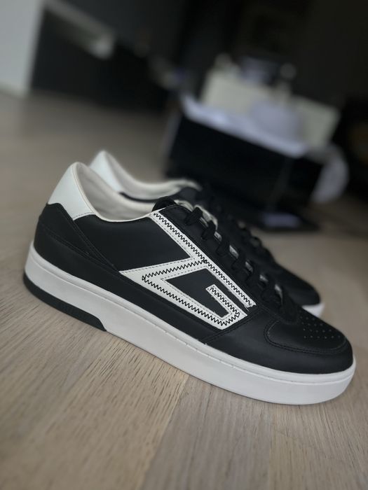 Нові чоловічі кросівки/снікерси Guess Silea шкіряні 42р нові оригінал