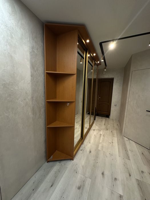 Продаж шкаф - купе