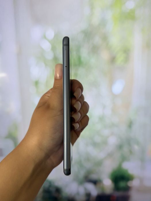 Huawei P10 4/64 в хорошому стані. 2 шт . Є ще в чорному кольорі