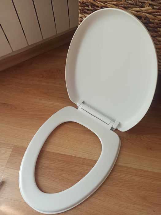 deska sedesowa biala