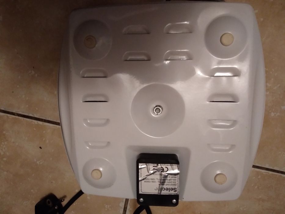 Kuchenka elektryczna jednopalnikowa SelecLine  1500wat