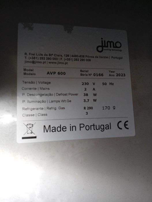 frigorífico industrial com 6 gavetas incluídas