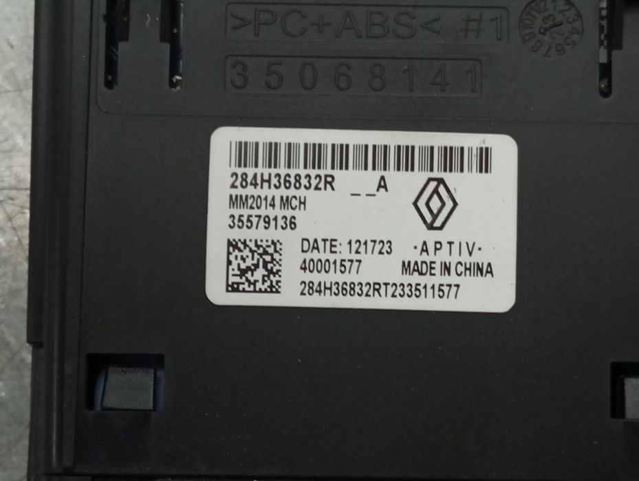 Módulo USB / AUX / IPOD RENAULT Megane IV (B9A/M_)